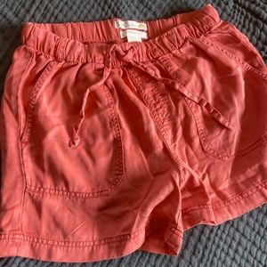 C & C California 100% Linen High Waist Drawstring Shorts, Red/Coral, Small